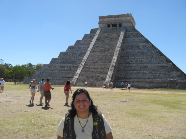 617x456 pixels (101K)