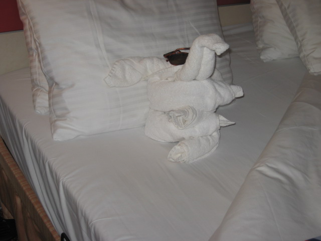 617x456 pixels (60K)