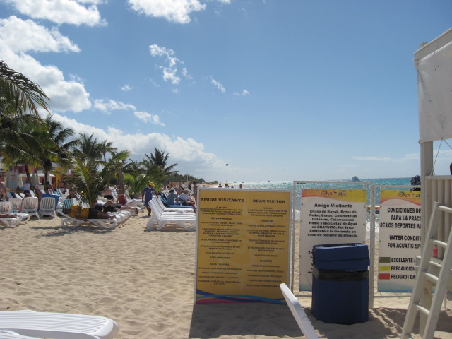 617x456 pixels (103K)