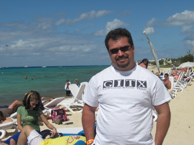 617x456 pixels (98K)