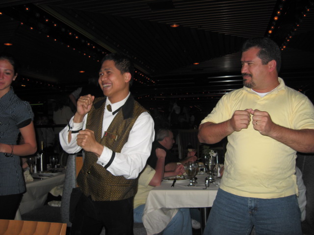 617x456 pixels (92K)