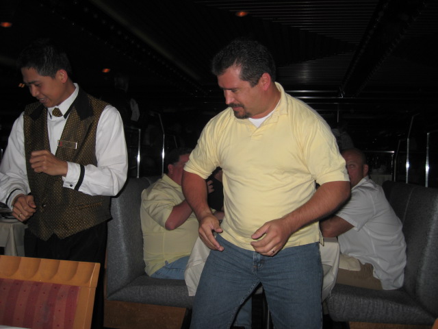 617x456 pixels (84K)