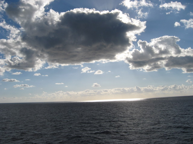 617x456 pixels (95K)