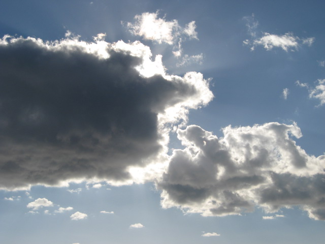 617x456 pixels (68K)