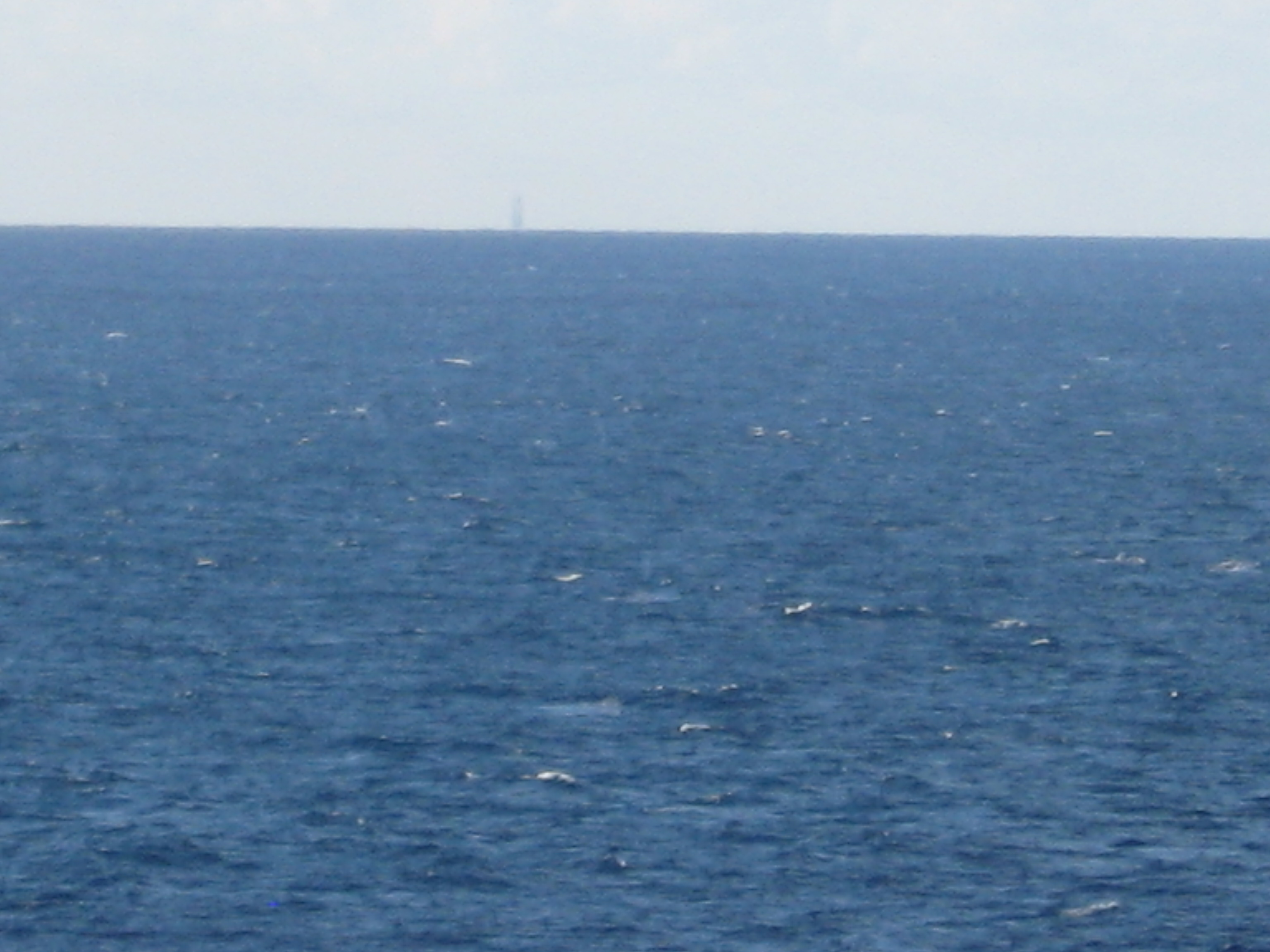 3049x2280 pixels (760K)