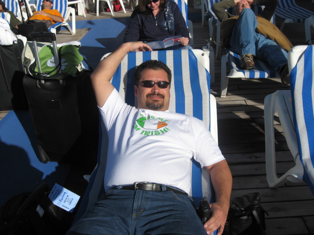 617x456 pixels (114K)