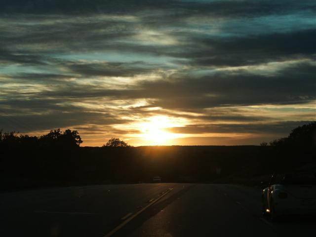 618x457 pixels (30K)