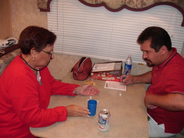 618x457 pixels (43K)