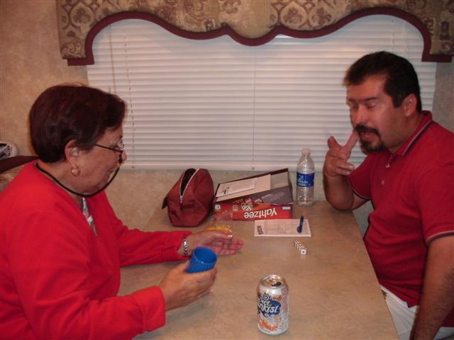 618x457 pixels (43K)