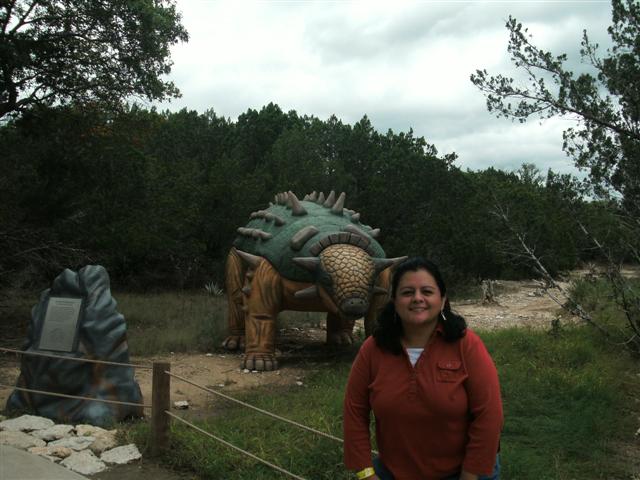 618x457 pixels (59K)