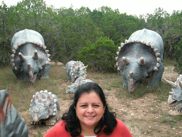 618x457 pixels (74K)