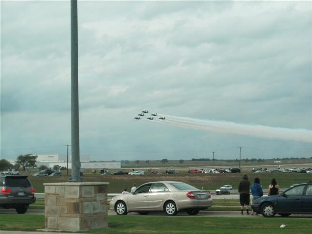 618x457 pixels (32K)