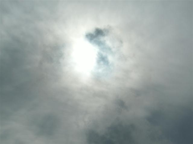 618x457 pixels (17K)