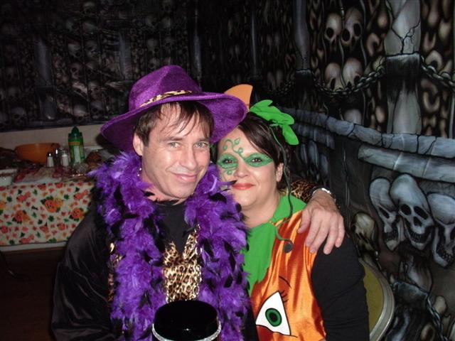 618x457 pixels (61K)