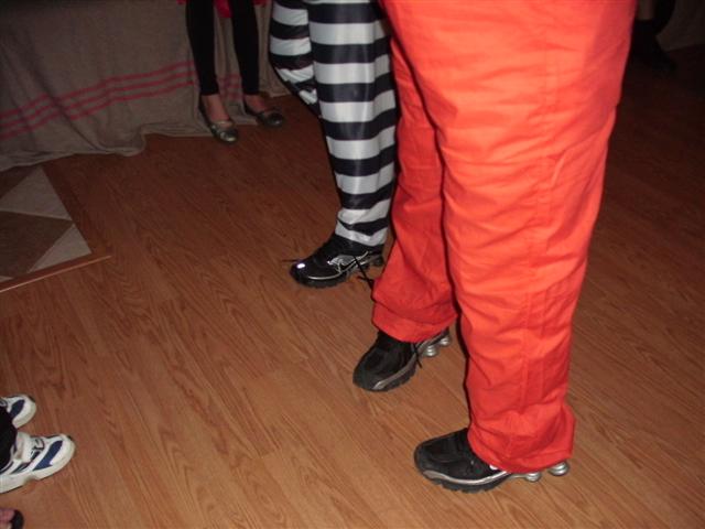 618x457 pixels (41K)