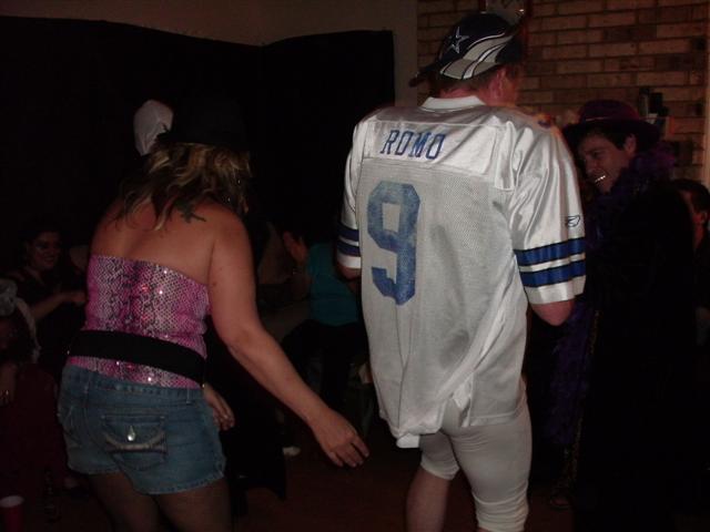 618x457 pixels (34K)