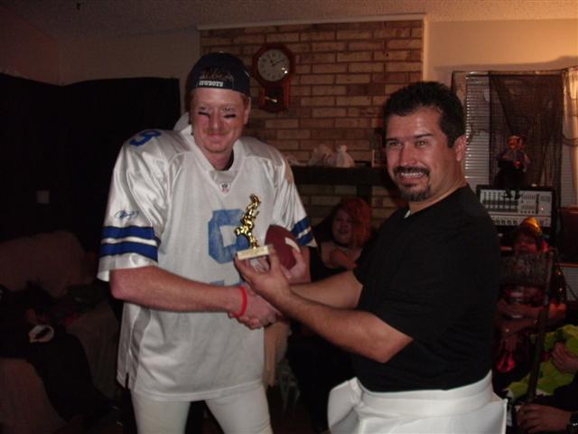 618x457 pixels (39K)