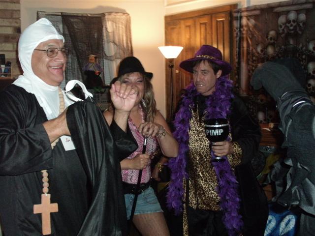 618x457 pixels (55K)