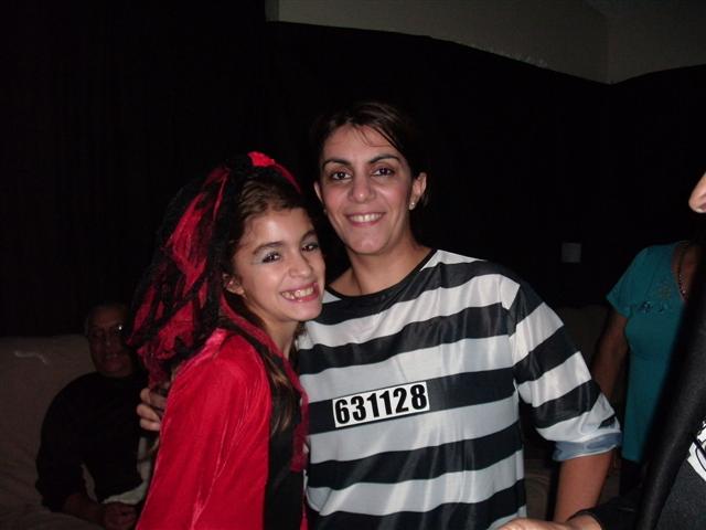 618x457 pixels (35K)