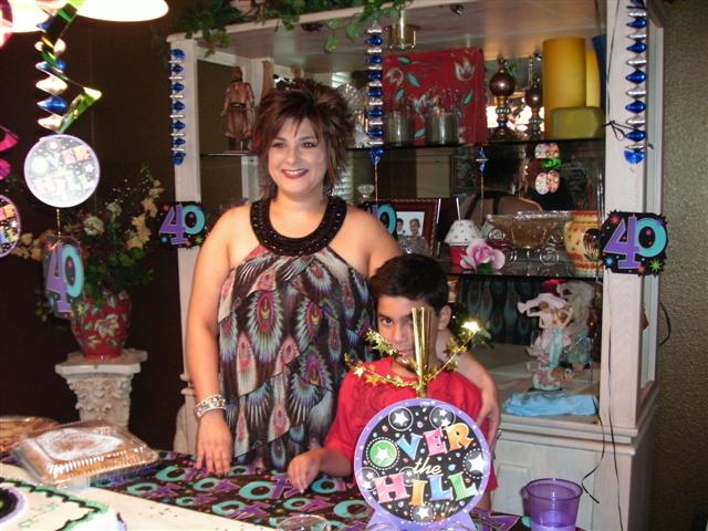 618x457 pixels (75K)