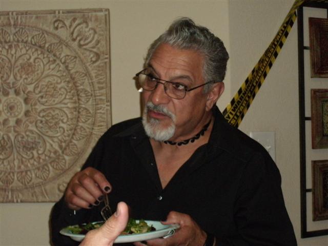 618x457 pixels (42K)