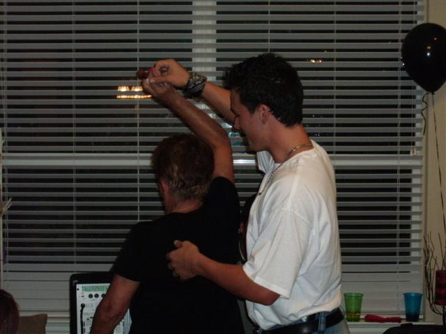 618x457 pixels (51K)