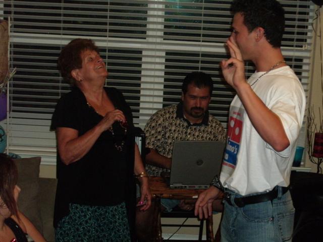 618x457 pixels (51K)