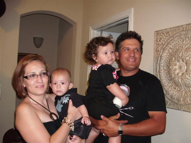 618x457 pixels (45K)