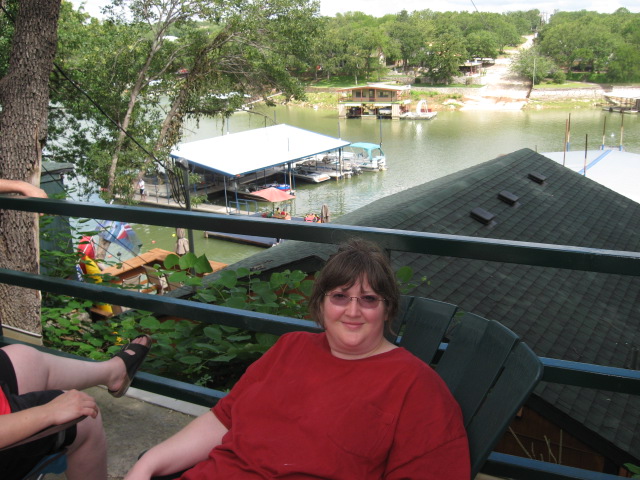 617x456 pixels (139K)