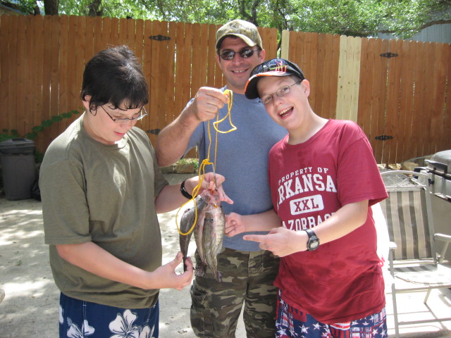 617x456 pixels (135K)