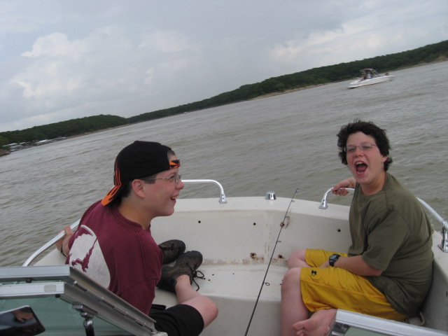 617x456 pixels (83K)