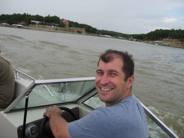 617x456 pixels (92K)