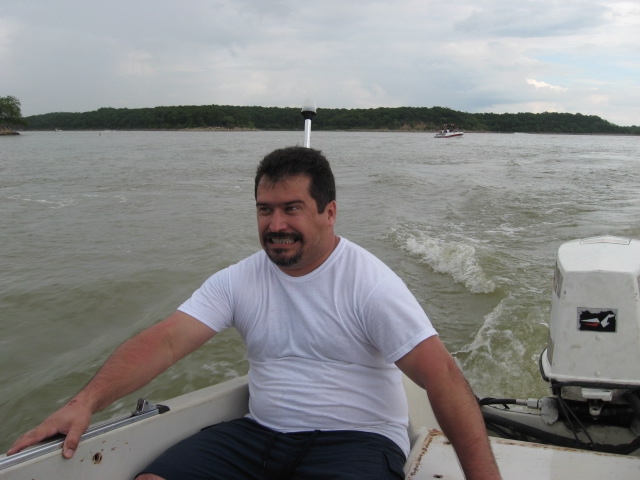 617x456 pixels (84K)