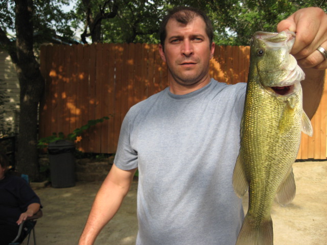 617x456 pixels (112K)