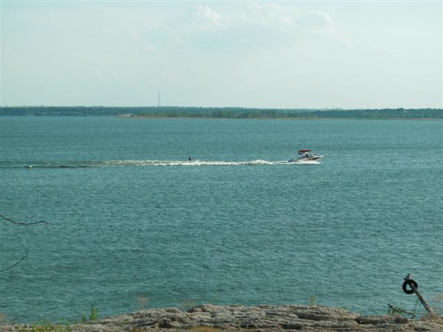 618x457 pixels (44K)