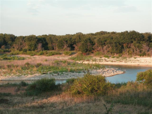 618x457 pixels (51K)