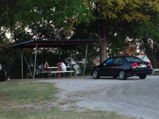 618x457 pixels (68K)