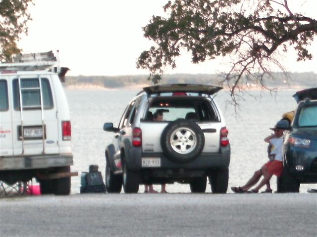 618x457 pixels (55K)