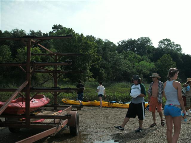 618x457 pixels (55K)