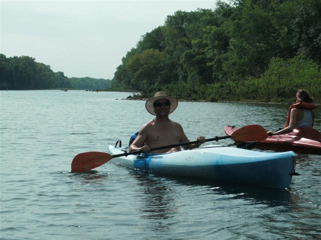 618x457 pixels (53K)