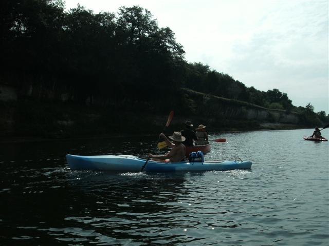 618x457 pixels (45K)