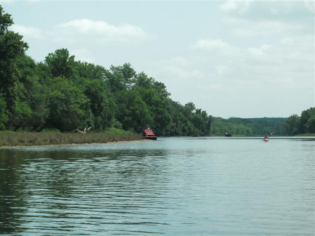 618x457 pixels (46K)