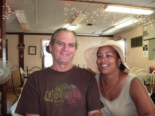 618x457 pixels (49K)