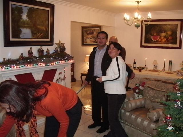 618x457 pixels (53K)