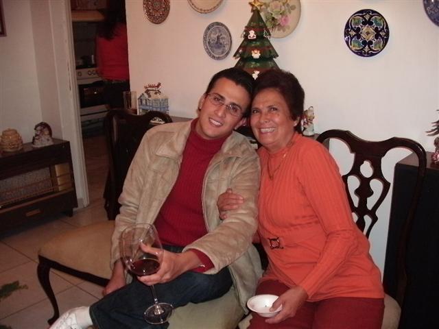 618x457 pixels (46K)