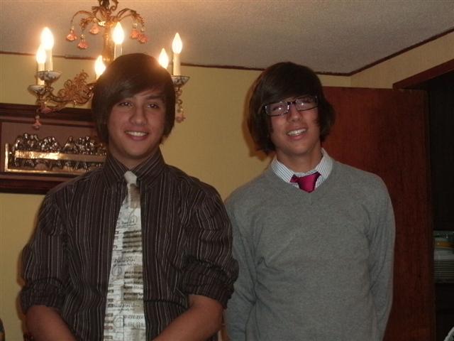 618x457 pixels (43K)