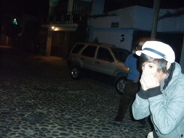 618x457 pixels (44K)