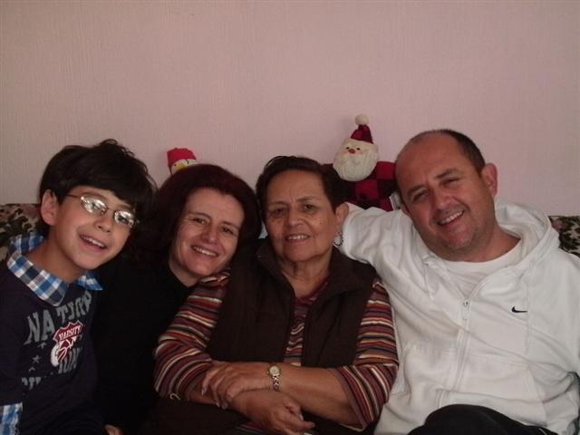 618x457 pixels (36K)