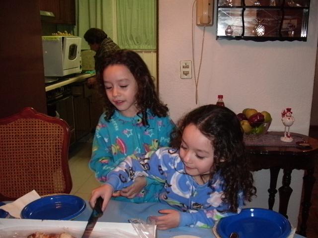 618x457 pixels (50K)