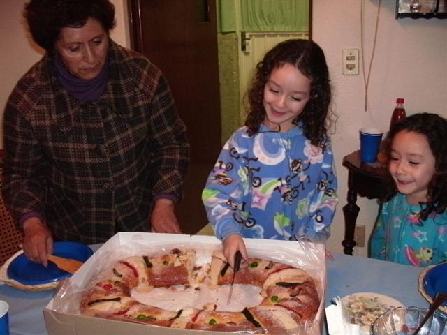 618x457 pixels (56K)